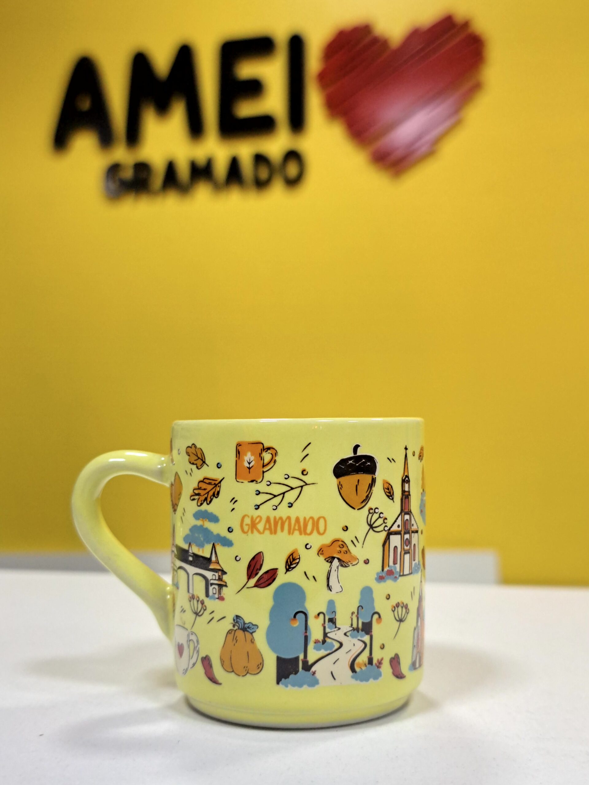 Xícara Cafezinho Amarela Memórias de Gramado e Canela