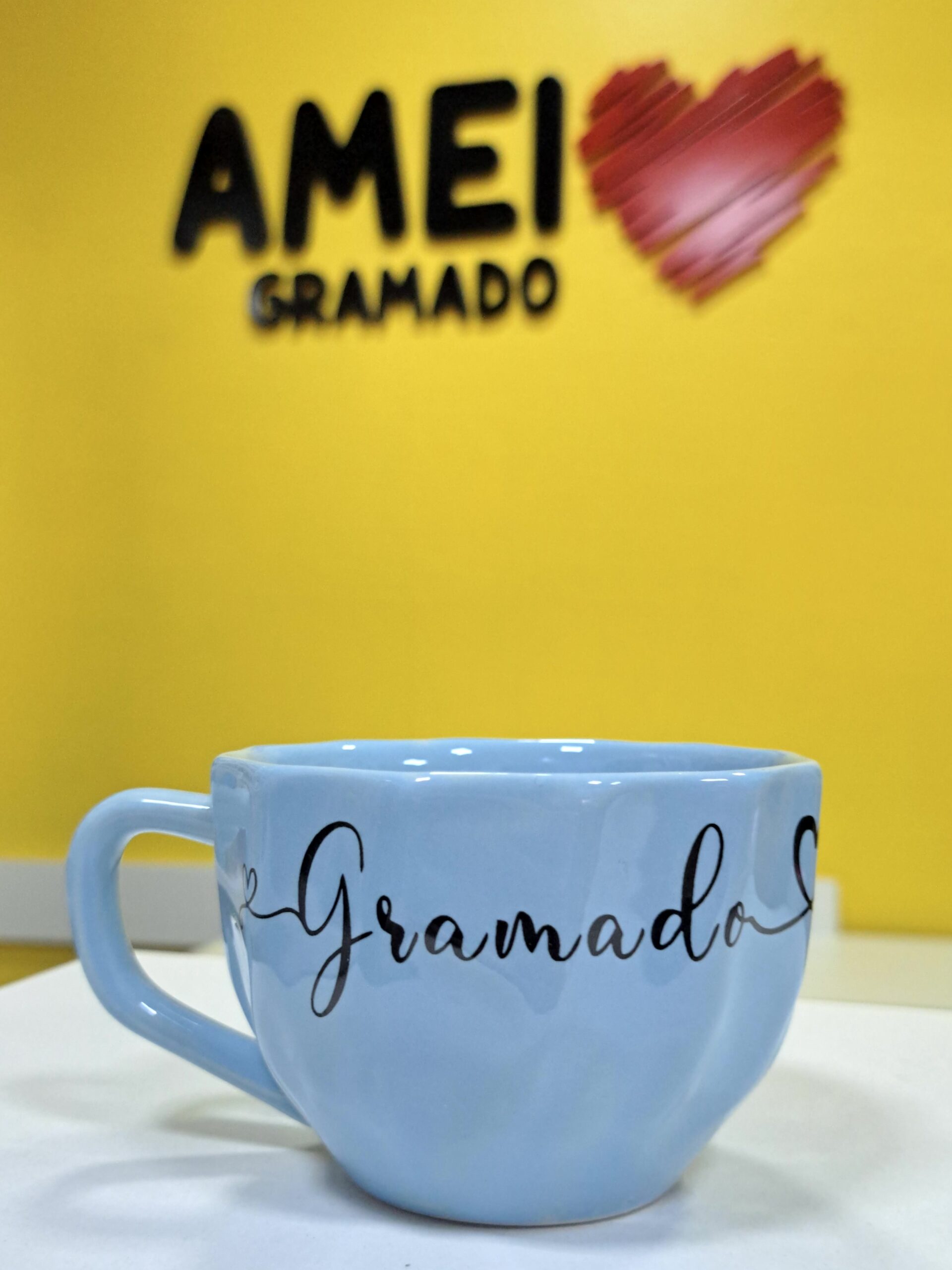 Xícara de Chá Azul Gramado Serra Gaúcha