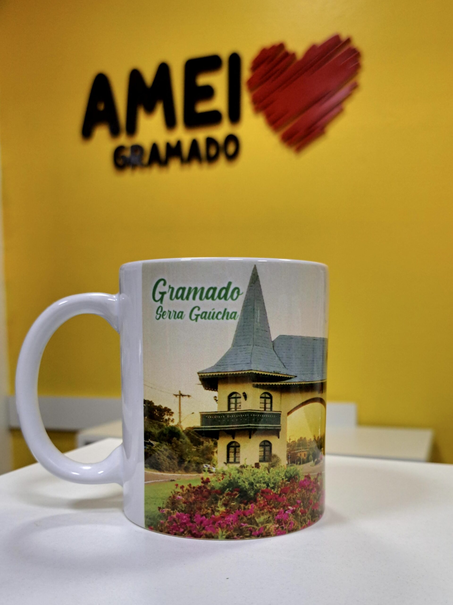 Caneca 325ml Pórtico de Gramado Flores Rosas Foto - Novo TC