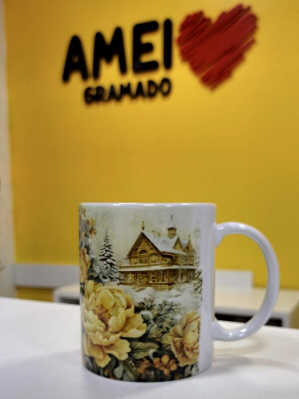 Caneca 325ml Chalé e Flores Neve Ilustração - Imagem 2