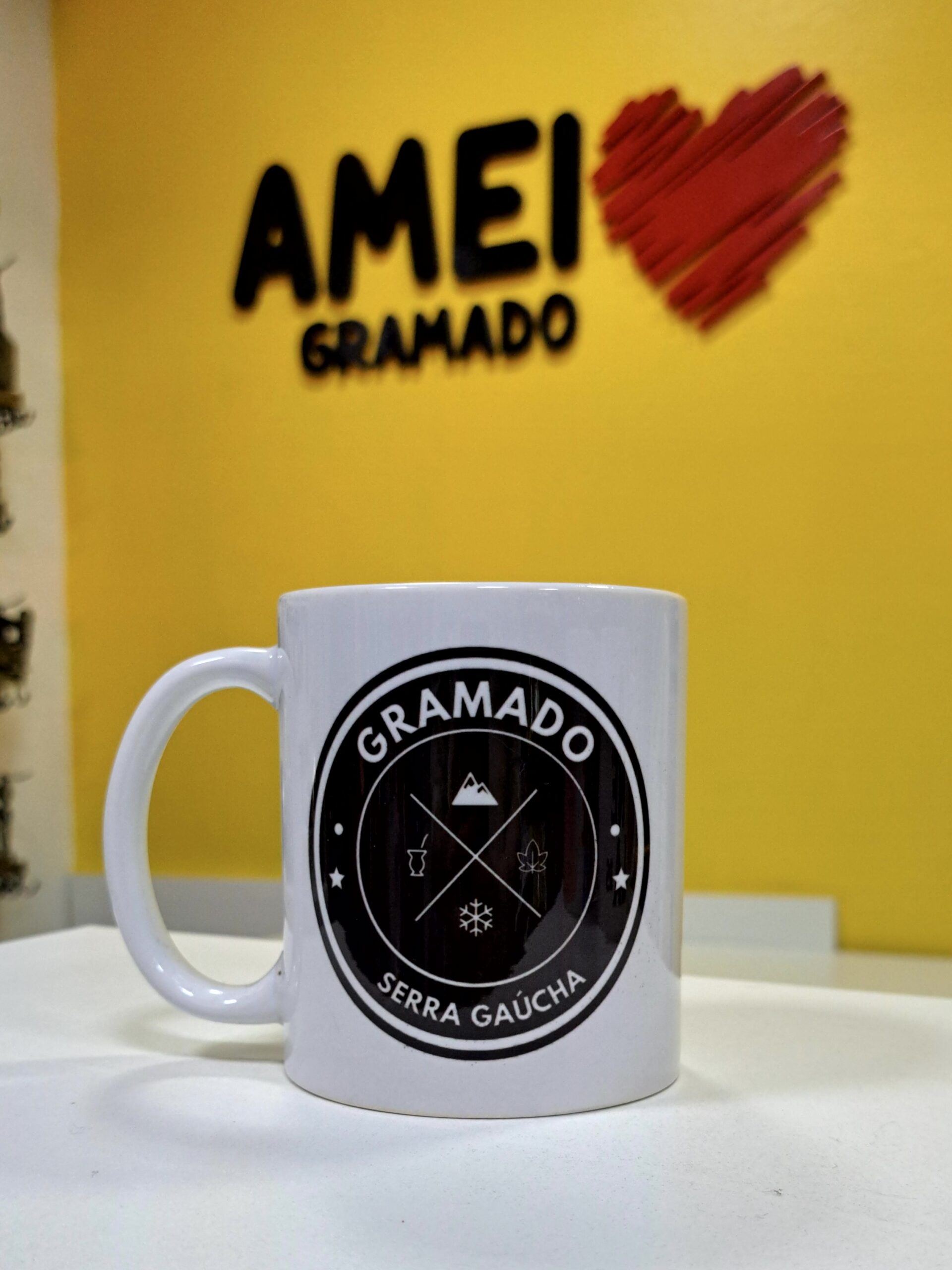 Caneca 325ml Brasão Preto e Branco